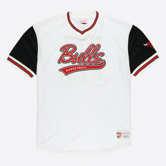 Mitchell & Ness Scottie Pippen Chicago Bulls Player Mesh V-Neck Shirt White