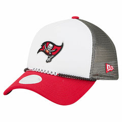 Tampa Bay Buccaneers New Era Women's Friendship Bracelet 9FORTY Adjustable Hat - White/Red - NFL