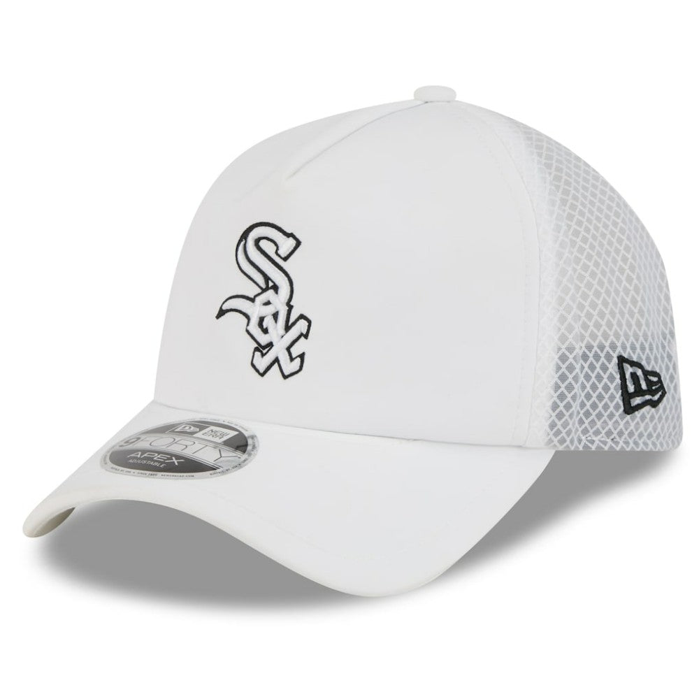 Chicago White Sox New Era 2026 Batting Practice Apex 9FORTY Adjustable Trucker Hat Sale