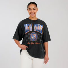 New York Knicks WEAR by Erin Andrews Women's Oversized Boyfriend T-Shirt Black