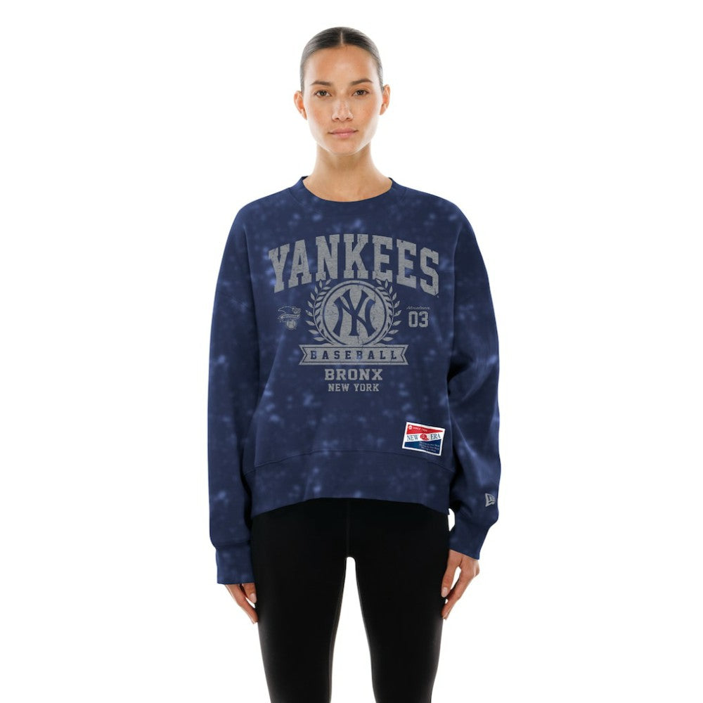New York Yankees New Era Women's Throwback Oversized Boxy Sweatshirt Near Me