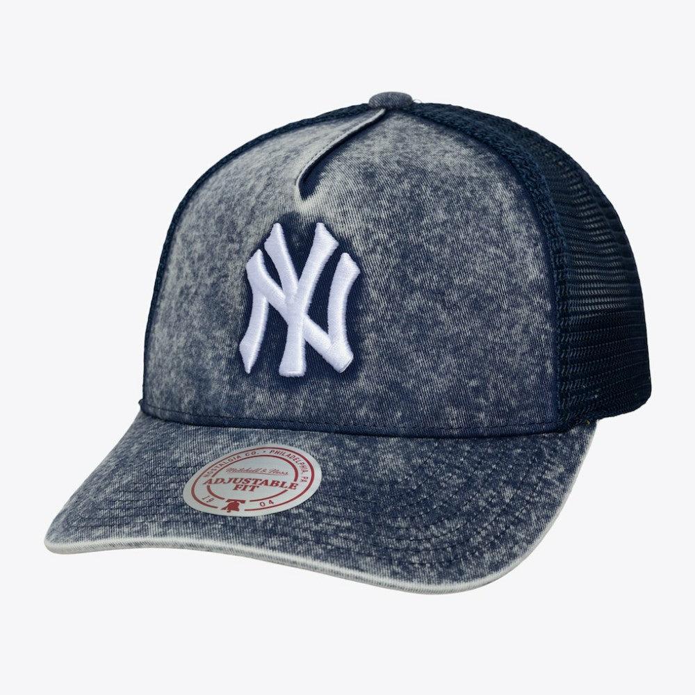 New York Yankees Mitchell & Ness Unisex Gameday Adjustable Trucker Hat Discount