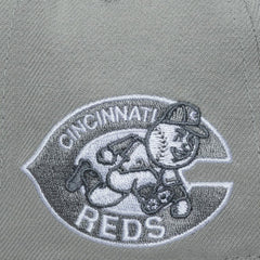 Cincinnati Reds Mitchell & Ness Cooperstown Thunderstorm Head Coach Pro-Crown Adjustable Hat Sale