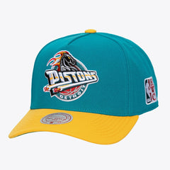Mitchell & Ness Detroit Pistons Hardwood Classics Legendary Away Pro-Pinch Adjustable Hat Teal