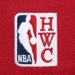 Mitchell & Ness Cleveland Cavaliers Legendary Home Pro Pinch Snapback Hat Wine