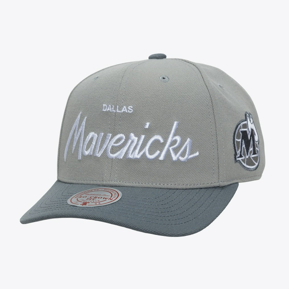 Mitchell & Ness Dallas Mavericks Thunderstorm Head Coach Pro Crown Snapback Hat Gray