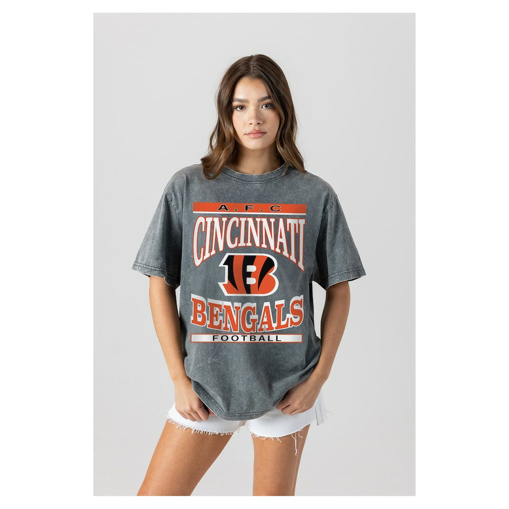 Cincinnati Bengals Gameday Couture Women's Oversized Classic Grind Washed T-Shirt - Gray - NFL