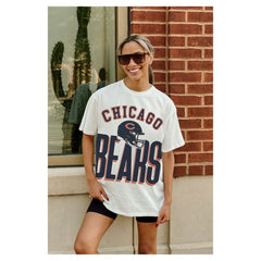 Chicago Bears Gameday Couture Women's Oversized Classic Fierce Focus T-Shirt - White - NFL