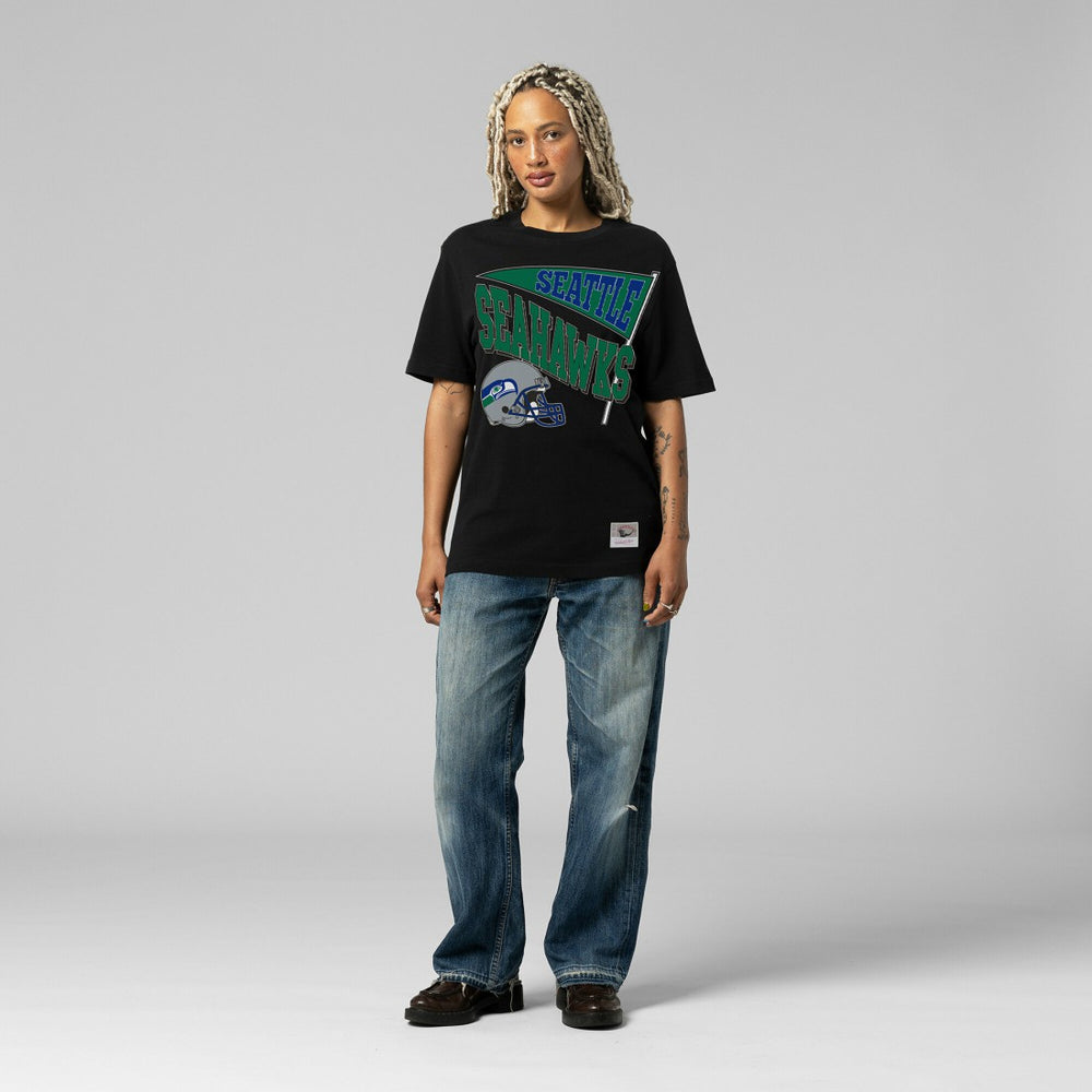 Seattle Seahawks Women's Team Dynamic Boyfriend T-Shirt - Black - Mitchell & Ness