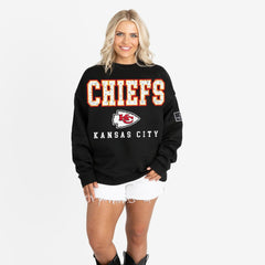 Kansas City Chiefs Gameday Couture Women's Oversized Level Up Black Label Premium Fleece Sweatshirt - Black - NFL