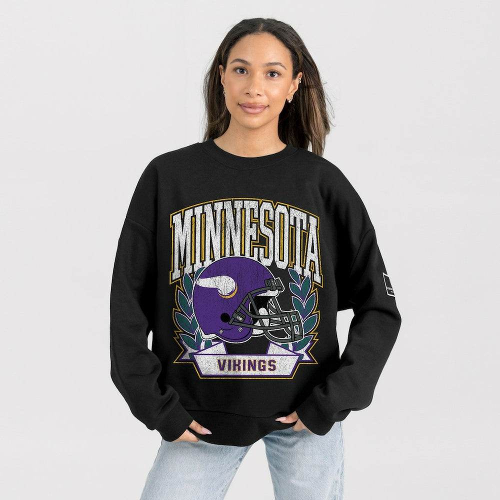 Minnesota Vikings Gameday Couture Women's Oversized Victory Lane Black Label Premium Fleece Sweatshirt - Black - NFL