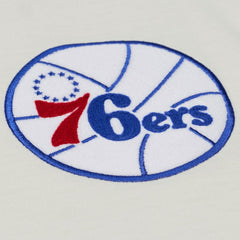 Mitchell & Ness Philadelphia 76ers Hardwood Classics Chainstitch Premium T-Shirt Cream