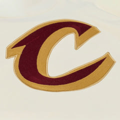 Mitchell & Ness Cleveland Cavaliers Hardwood Classics Chainstitch Premium Fleece Hoodie Cream
