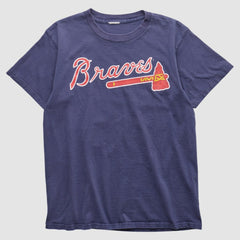 Atlanta Braves 2000s T-shirt Near Me