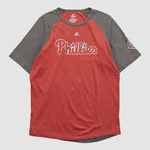 Philadelphia Phillies Majestic 2000s T-shirt Near Me