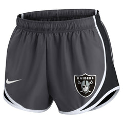 Las Vegas Raiders Women's Plus Size Logo Performance Tempo Shorts - Charcoal - Nike