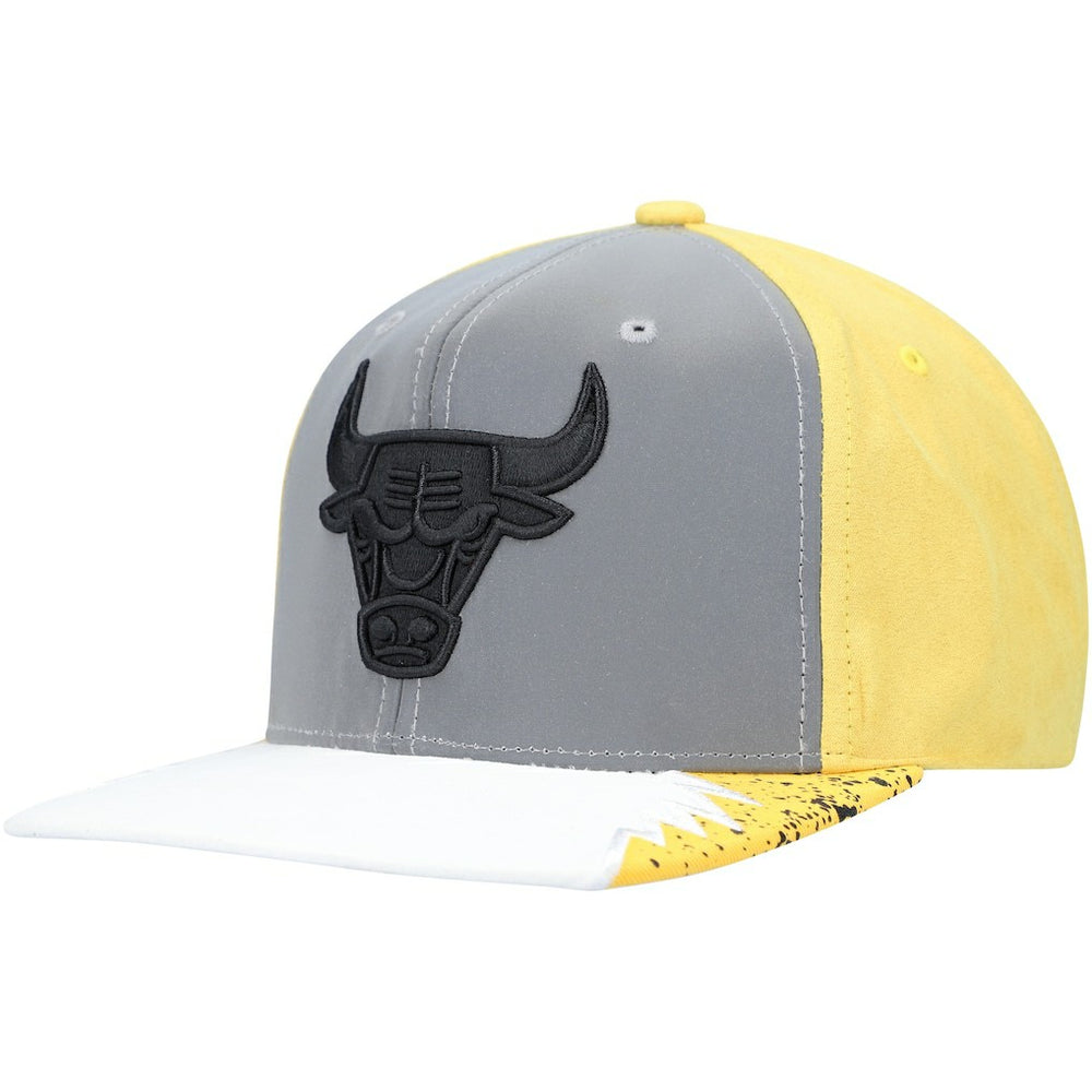 Mitchell & Ness Chicago Bulls Day 5 Snapback Hat Gray/Yellow