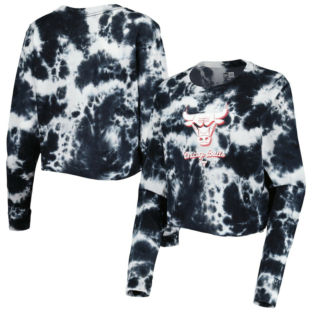 New Era Chicago Bulls Women's Tie Dye Cropped Long Sleeve T-Shirt Black