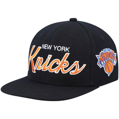 Mitchell & Ness New York Knicks Hardwood Classics Script 2.0 Snapback Hat Black