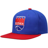 Mitchell & Ness Sacramento Kings Hardwood Classics Team Two-Tone 2.0 Snapback Hat Blue/Red