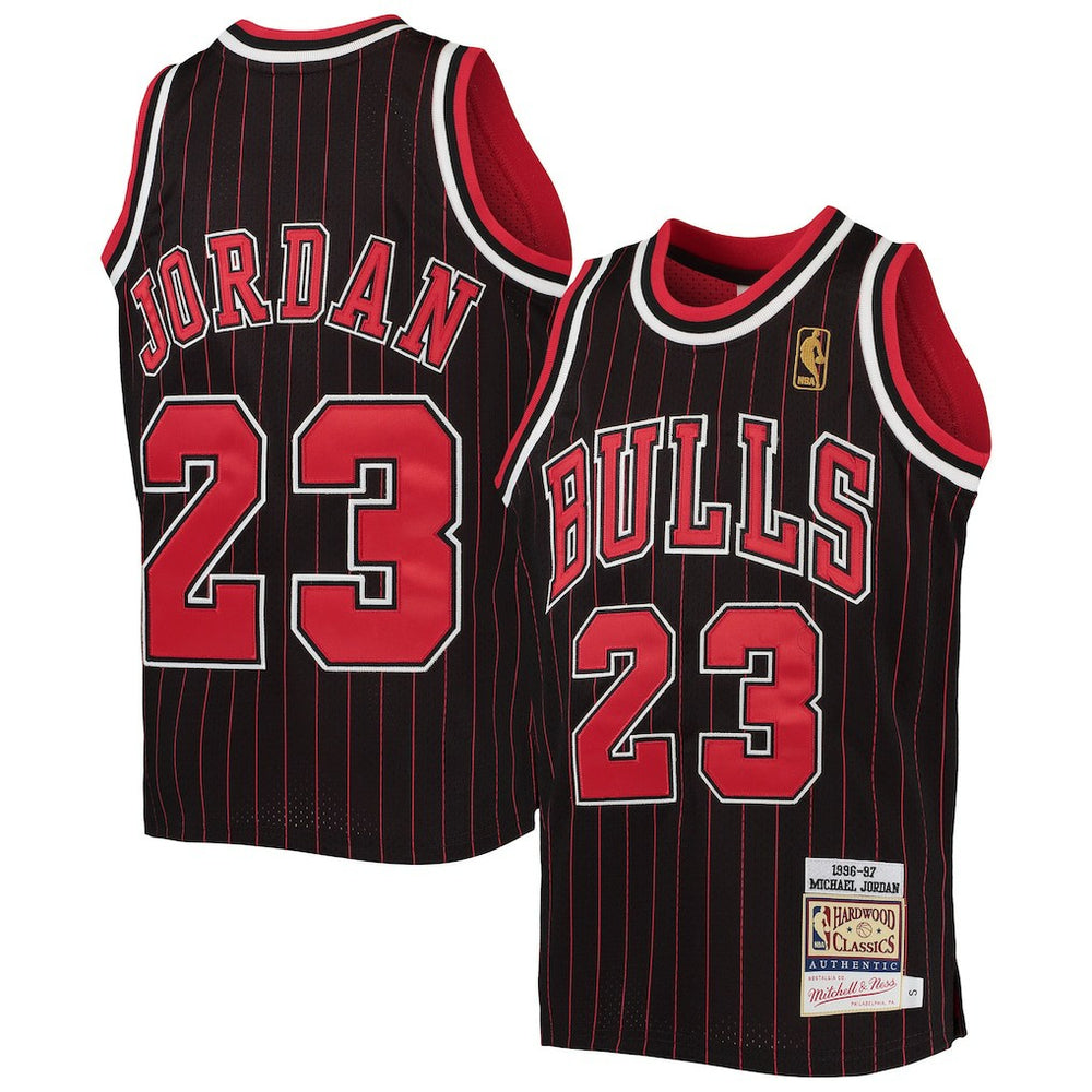 Mitchell & Ness Michael Jordan Chicago Bulls Youth 1996-97 Hardwood Classics Authentic Jersey Black/Red