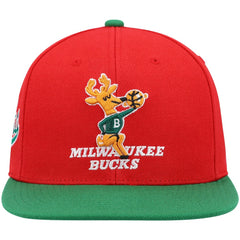 Mitchell & Ness Milwaukee Bucks Hardwood Classics Snapback Hat Red/Green