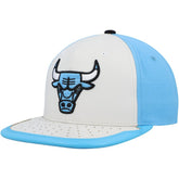 Mitchell & Ness Chicago Bulls Day One Snapback Hat White/Light Blue