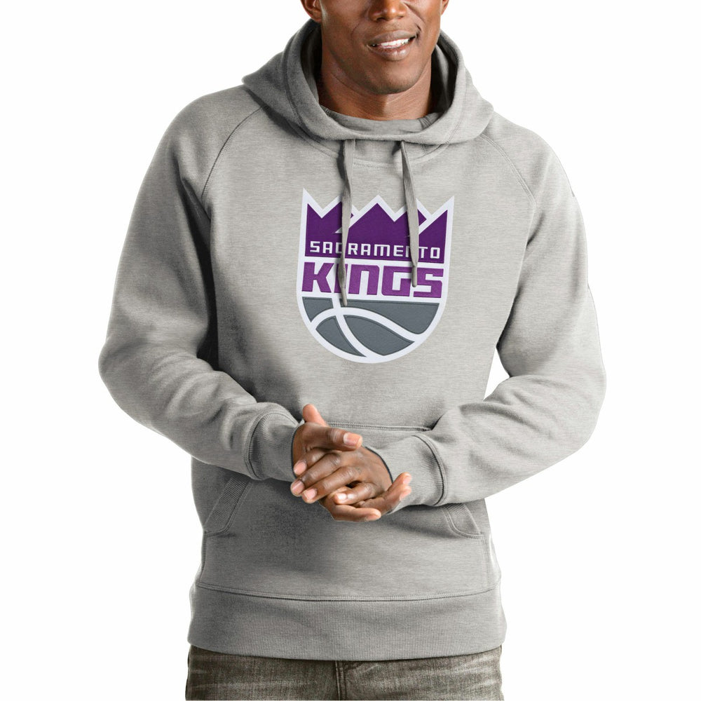 Sacramento Kings Antigua Team Logo Victory Pullover Hoodie Heather Gray