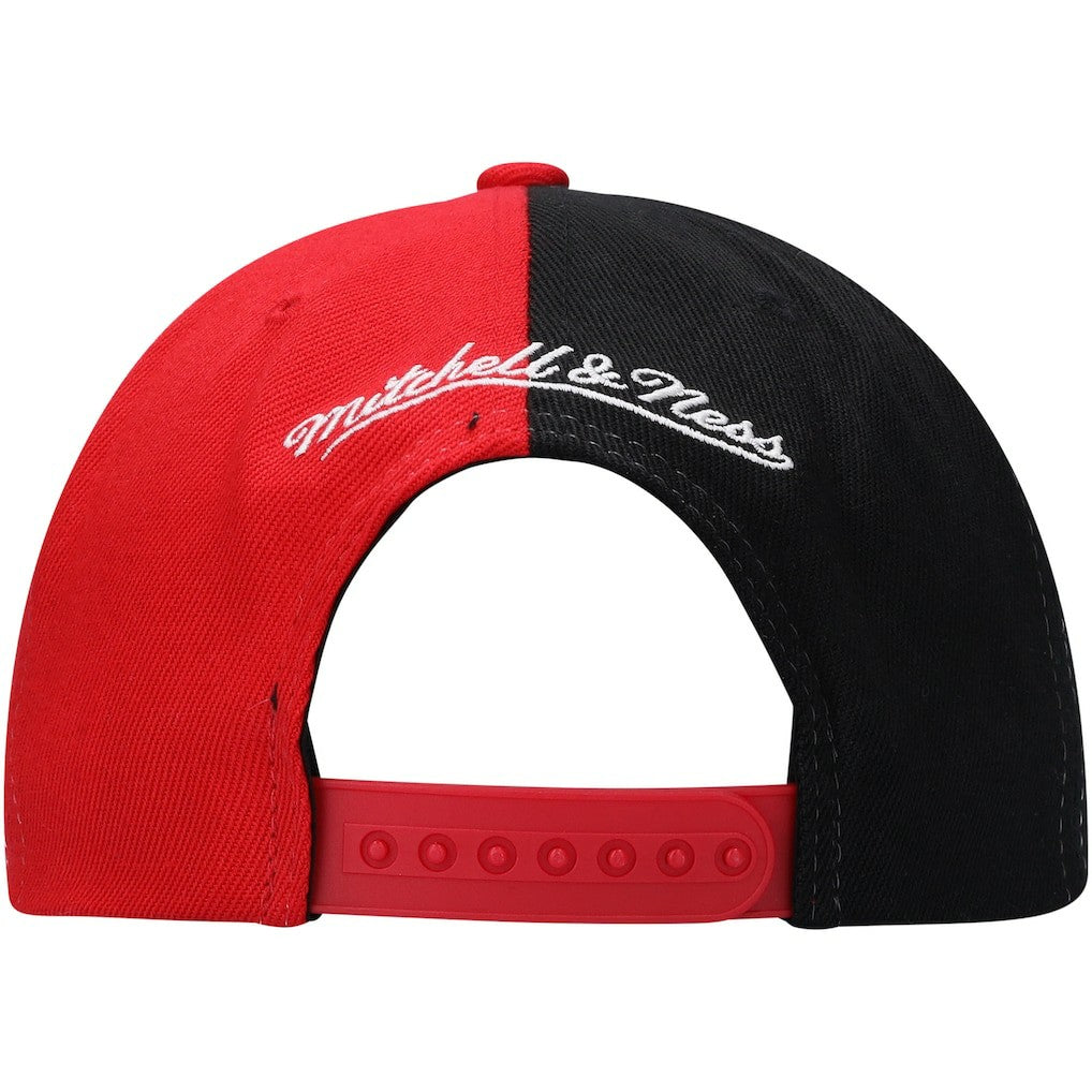 Mitchell & Ness Philadelphia 76ers Hardwood Classics Retroline Snapback Hat Red