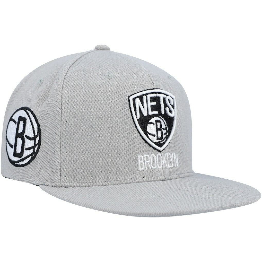 Mitchell & Ness Brooklyn Nets Side Core 2.0 Snapback Hat Gray