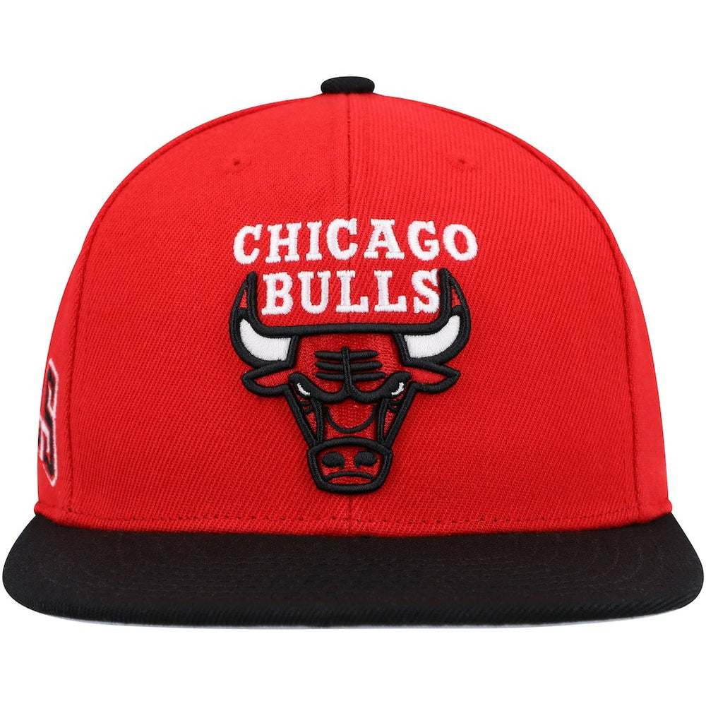Mitchell & Ness Chicago Bulls Side Core 2.0 Snapback Hat Red/Black