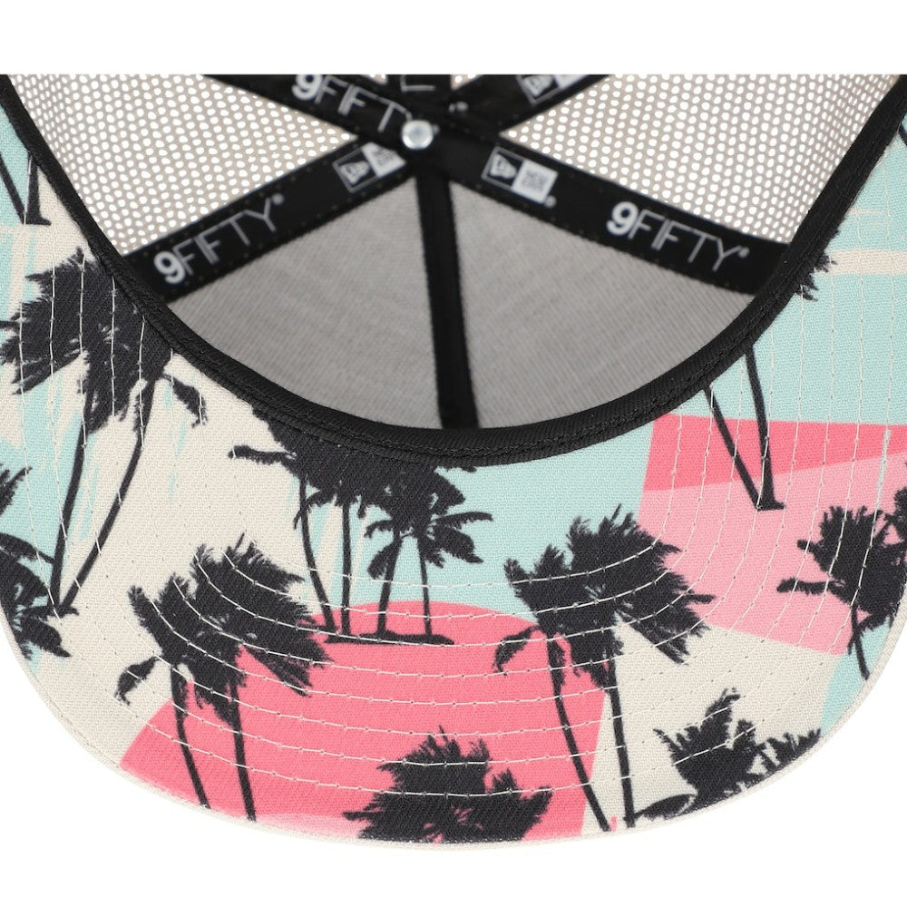 New York Yankees New Era Retro Beachin' Patch A-Frame Trucker 9FIFTY Snapback Hat for sale