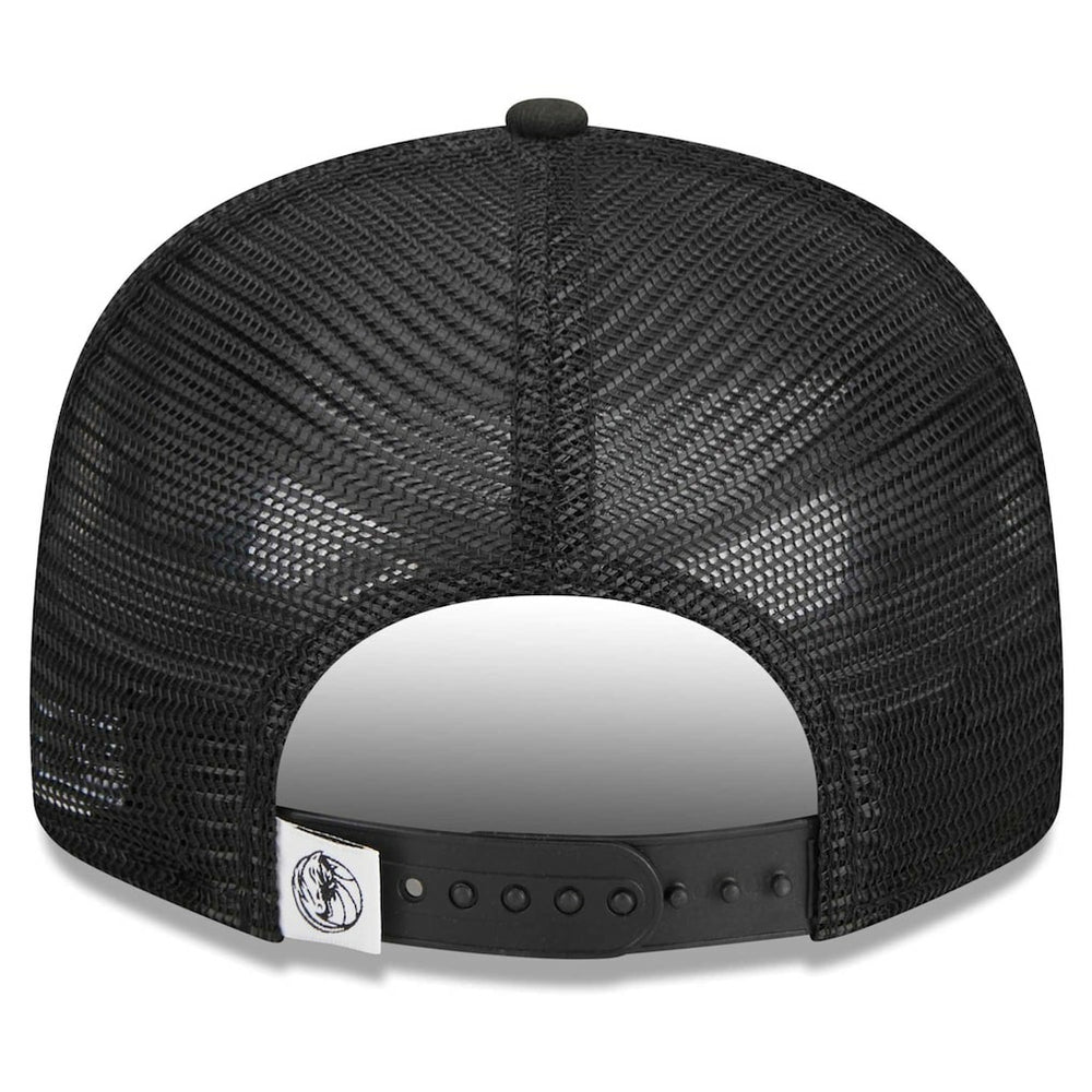 New Era Dallas Mavericks 9FIFTY Snapback Trucker Hat Black