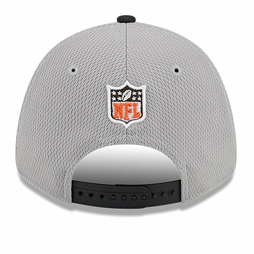 Cleveland Browns New Era 2023 Sideline 9FORTY Adjustable Hat - Gray/Black - NFL