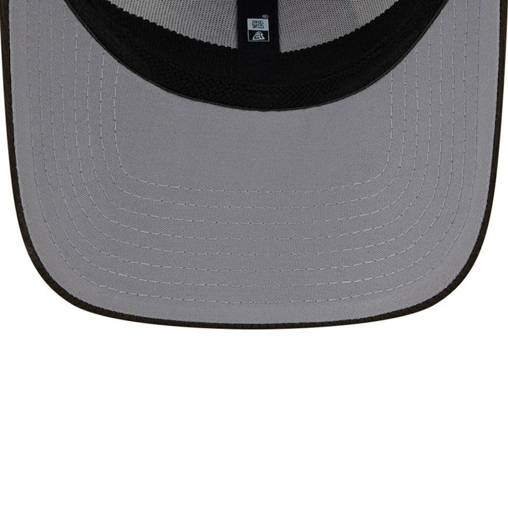 Cleveland Browns New Era 2023 Sideline 39THIRTY Flex Hat - White/Brown - NFL