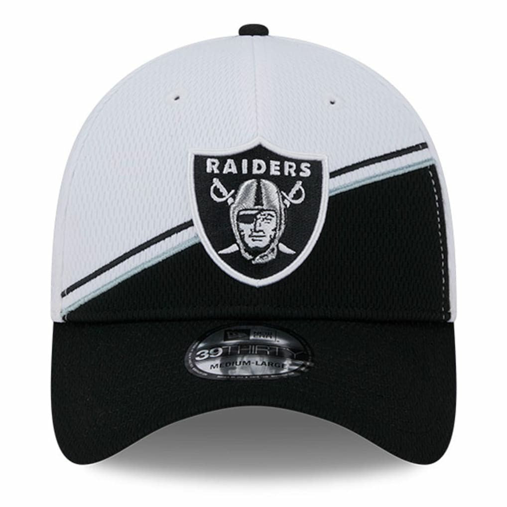 Las Vegas Raiders New Era 2023 Sideline 39THIRTY Flex Hat - White/Black - NFL