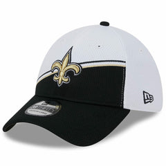 New Orleans Saints New Era 2023 Sideline 39THIRTY Flex Hat - White/Black - NFL