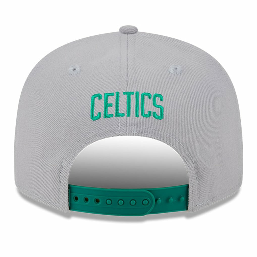 New Era Boston Celtics Chenille Band 9FIFTY Snapback Hat Gray