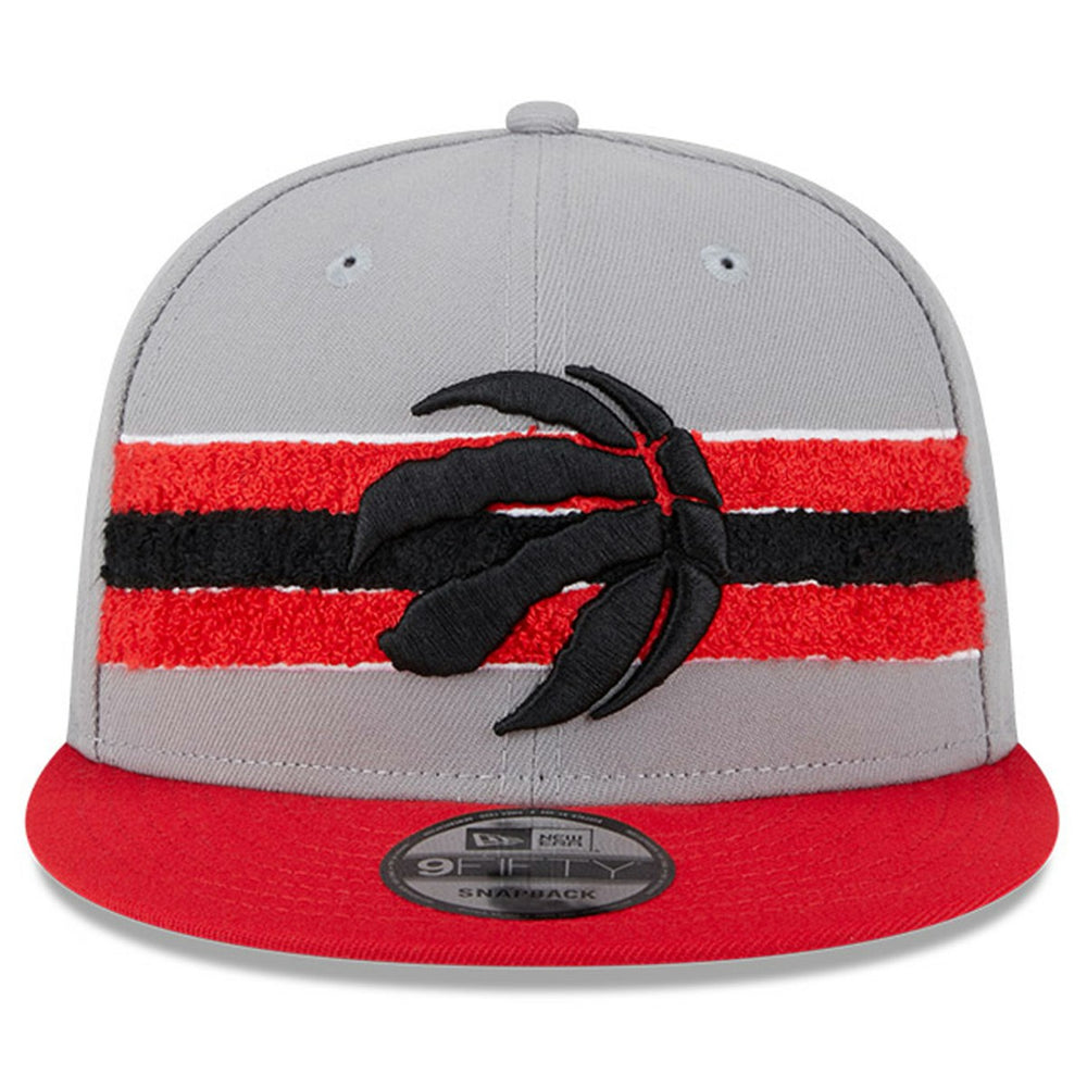 New Era Toronto Raptors Chenille Band 9FIFTY Snapback Hat Gray