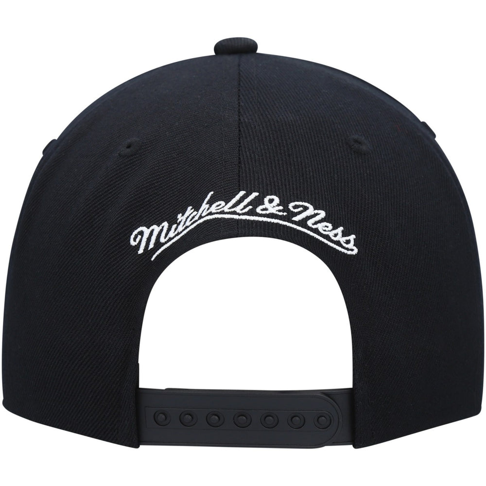 Mitchell & Ness Utah Jazz Hardwood Classics Script 2.0 Snapback Hat Black