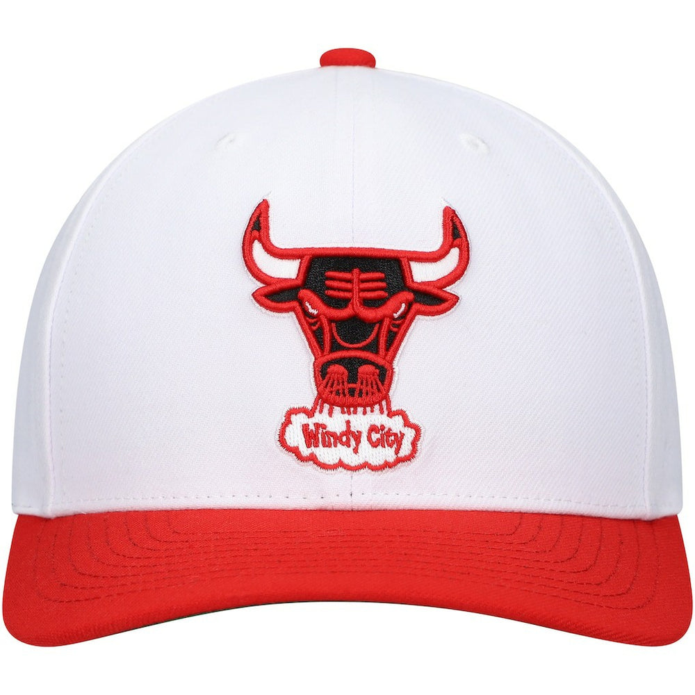 Mitchell & Ness Chicago Bulls Hardwood Classics Core 2-Tone 2.0 Pro Snapback Hat White/Red