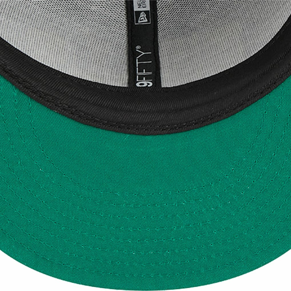 New Era Chicago Bulls Post-Up Pin Mesh 9FIFTY Snapback Hat Black