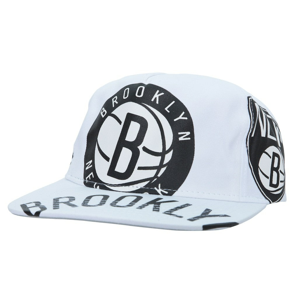Mitchell & Ness Brooklyn Nets Hardwood Classics In Your Face Deadstock Snapback Hat White