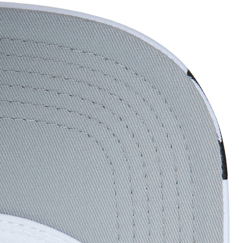 Mitchell & Ness Brooklyn Nets Hardwood Classics In Your Face Deadstock Snapback Hat White