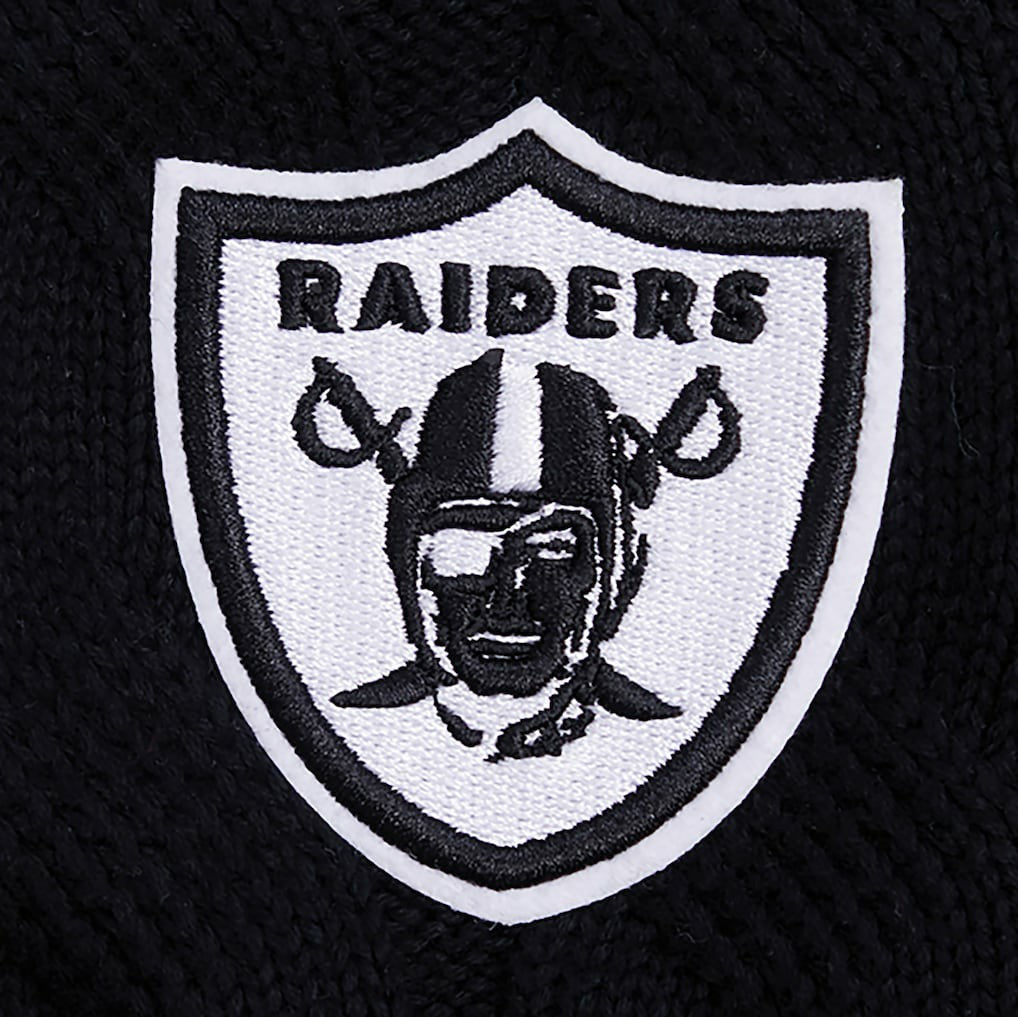 Las Vegas Raiders Pro Standard Women's Prep V-Neck Pullover Sweater - Black - NFL