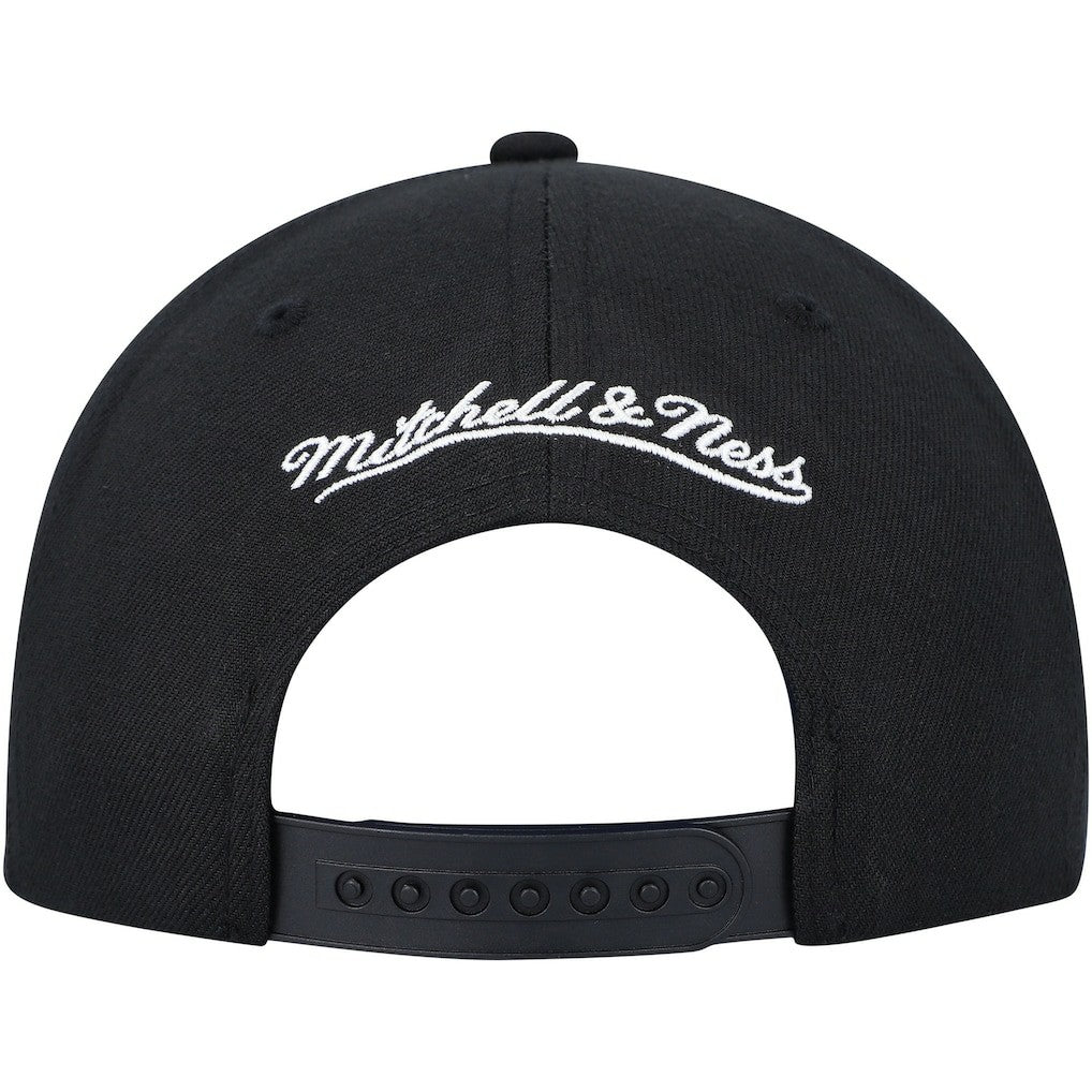 Mitchell & Ness Chicago Bulls Soul High-Grade Fade Undervisor Snapback Hat Black