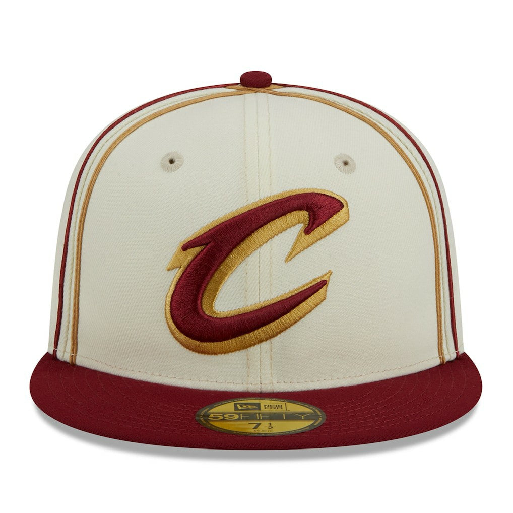 New Era Cleveland Cavaliers Piping 2-Tone 59FIFTY Fitted Hat Cream/Wine