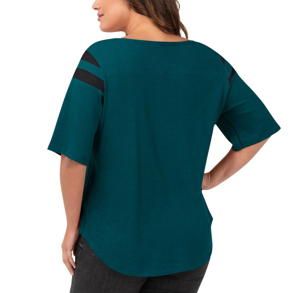 Philadelphia Eagles G-III 4Her by Carl Banks Women's Plus Size Linebacker T-Shirt - Green - NFL