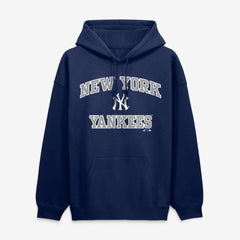 New York Yankees Logo Athletic Heart & Soul Hoodie Outlet