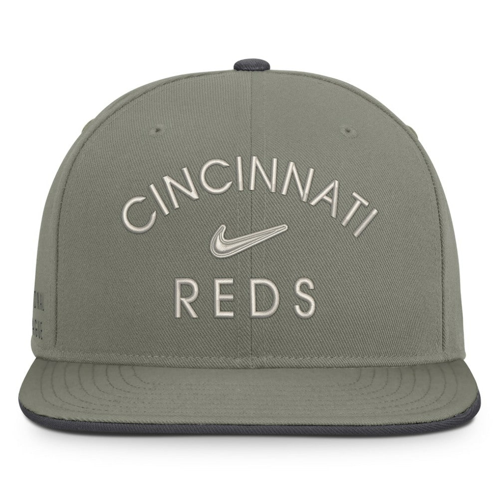 Cincinnati Reds Nike Pro Dri-FIT Snapback Hat Outlet